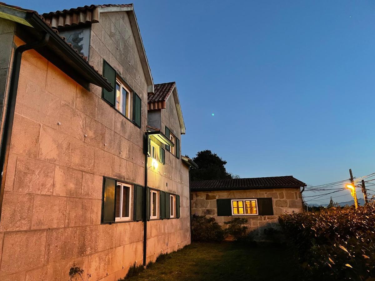 Villa En Playa Limens 칸가스데모라조 외부 사진