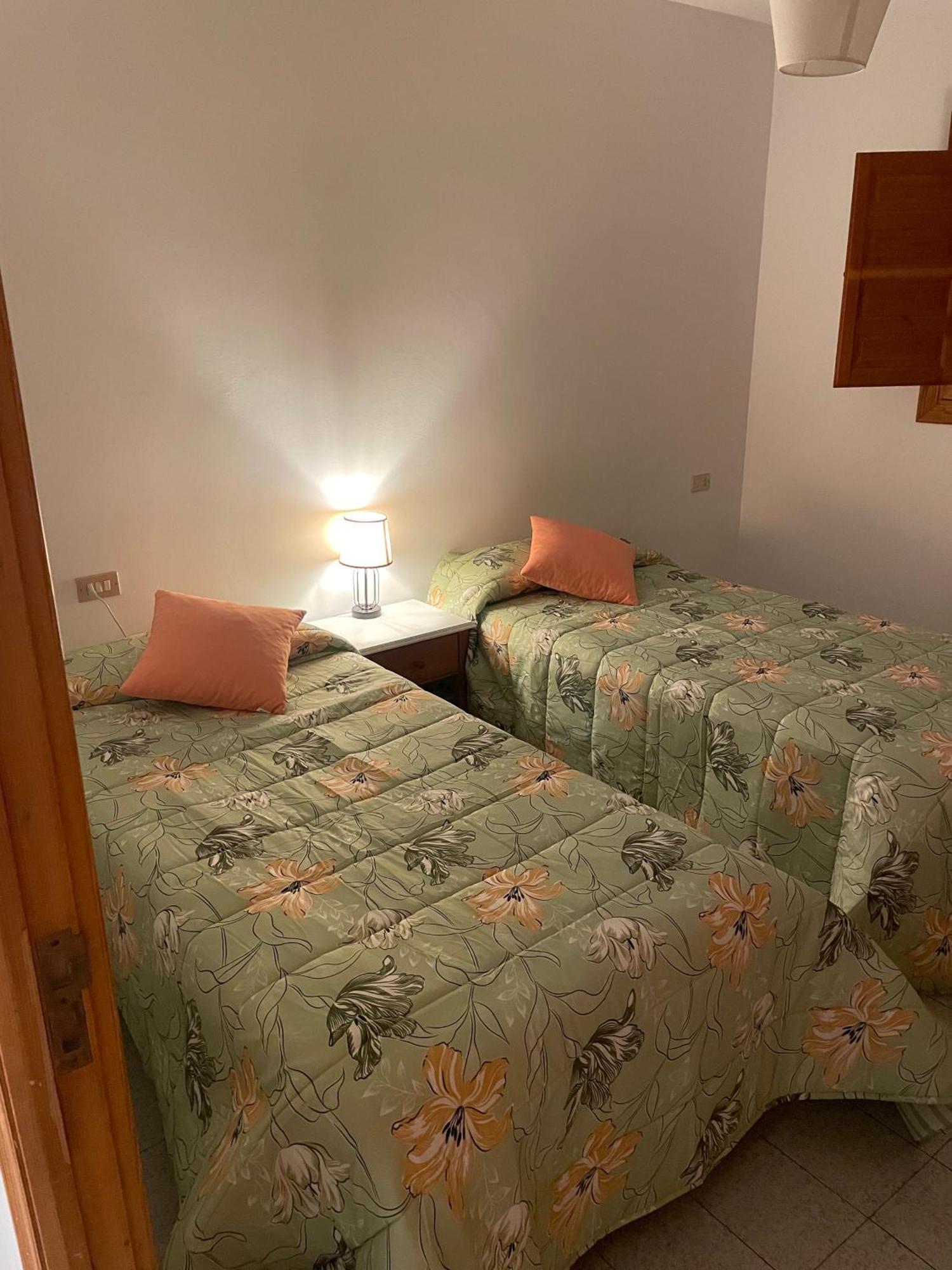 Villa En Playa Limens 칸가스데모라조 외부 사진